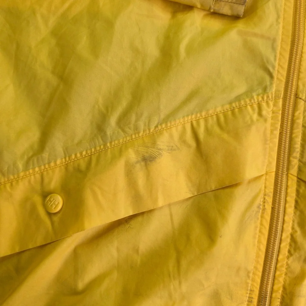 VINTAGE Helly Hansen Packable Windbreaker Jacket Mens XL Yellow Outdoor Rain